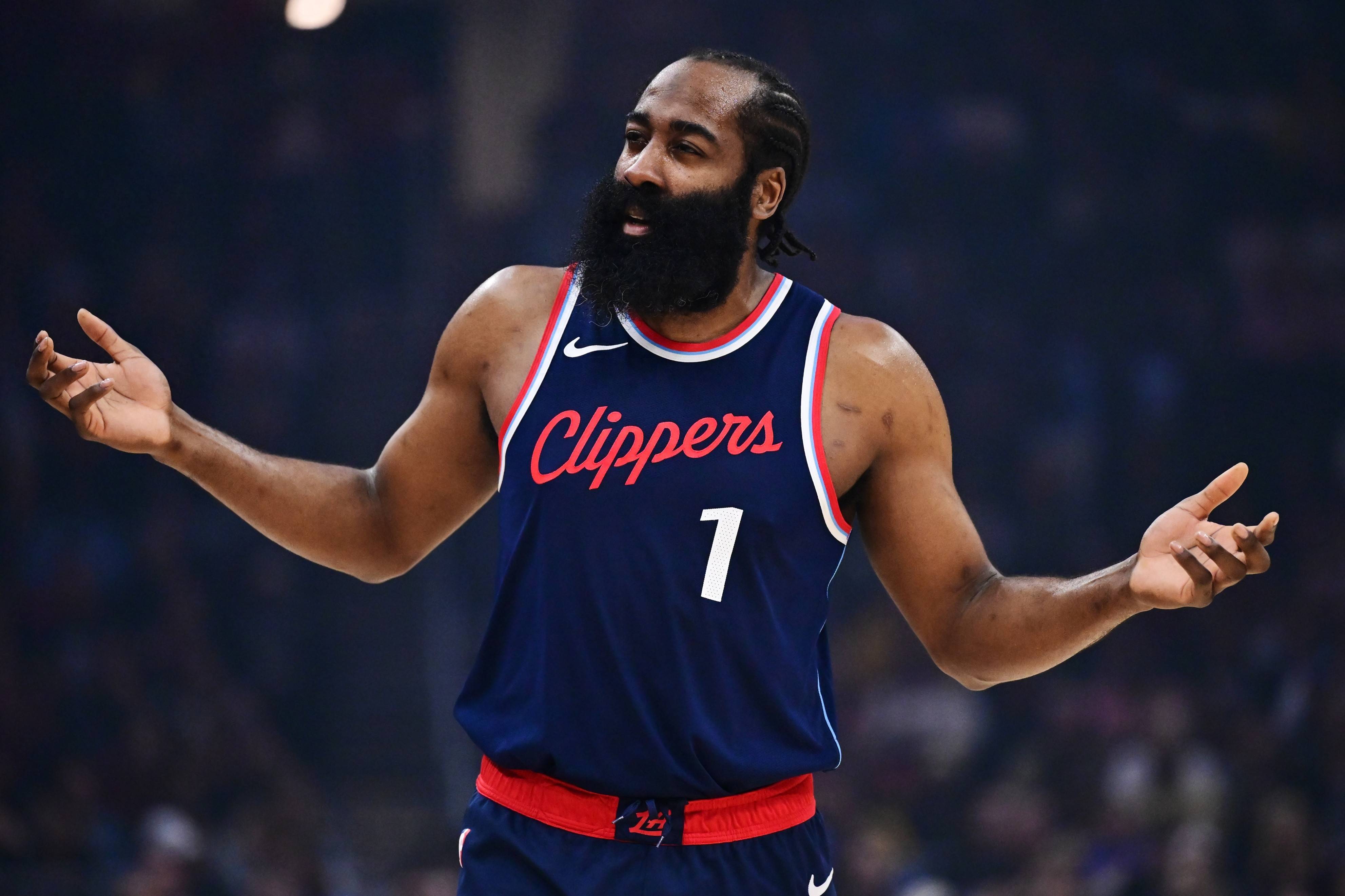 lol 外服加速器-包含今夜里尔备战NBA季后赛，强势反弹细节曝光，引发热议，年轻球员得到机会的词条